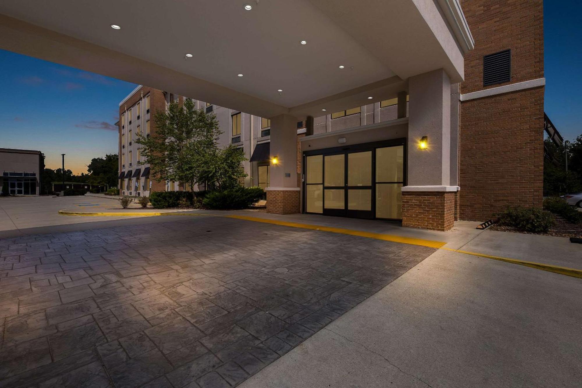 Comfort Suites Columbia Exteriör bild